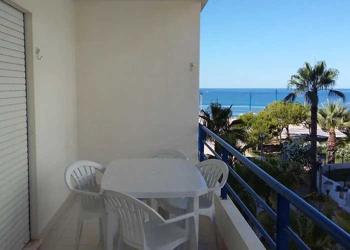 T1 - Oceanides Apartment
