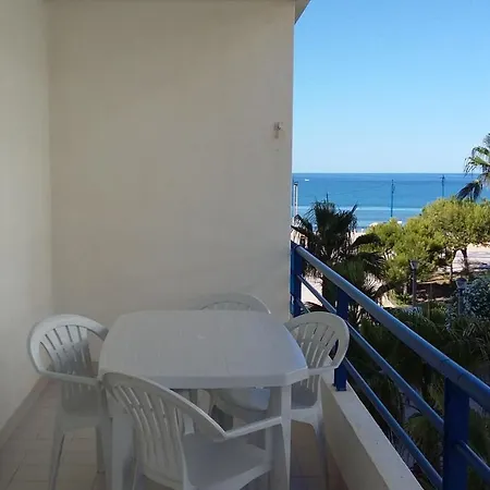 T1 - Oceanides Apartment