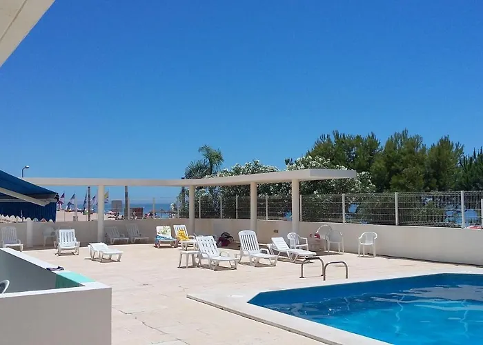 T1 - Oceanides Quarteira